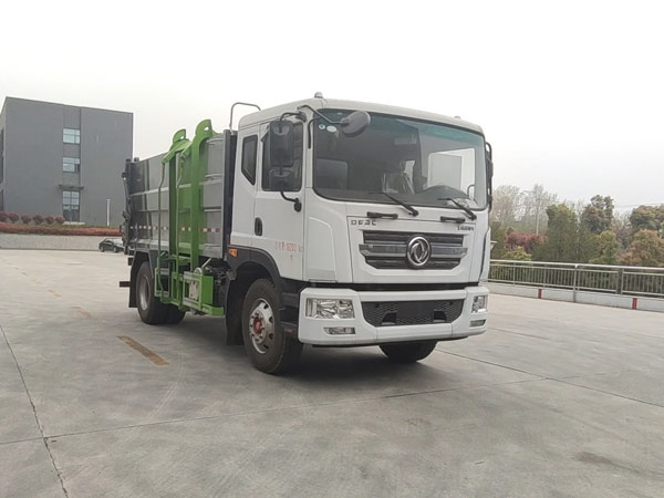 東風(fēng)D9(12方）自裝卸式掛桶垃圾車